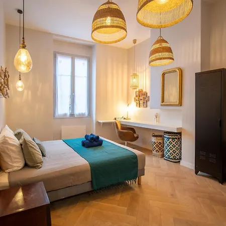 Oiqia Jean Jaures ~ Prestige 1 Apartment